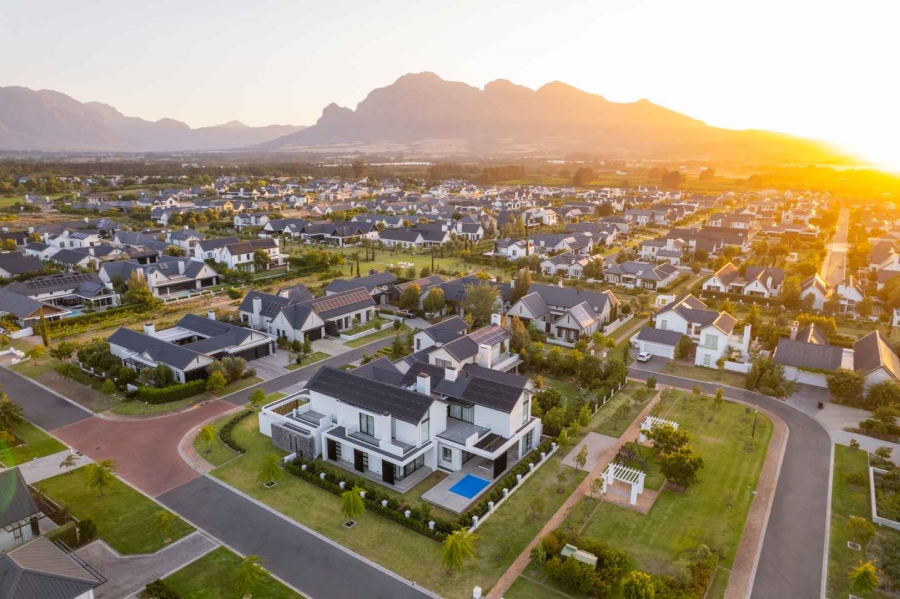 4 Bedroom Property for Sale in Val De Vie Estate Western Cape